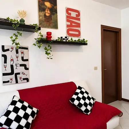 Durdom-free Parking, Hospital * Piacenza
